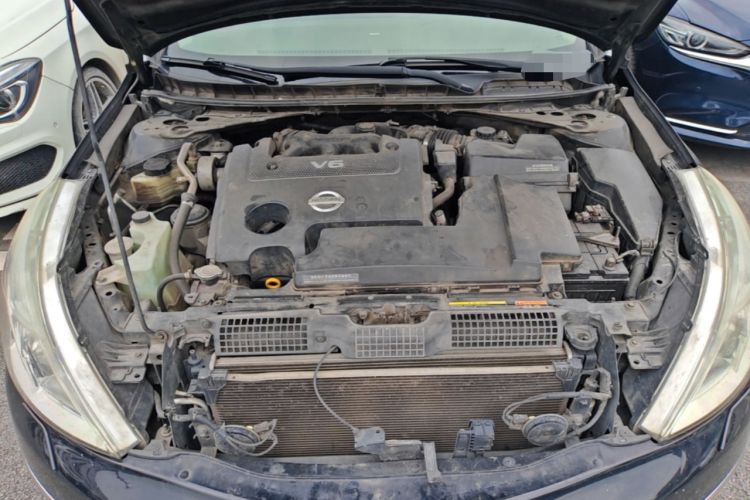Used Nissan Teana 2008 Duke 2.5L XV Luxury Edition Engine Bay