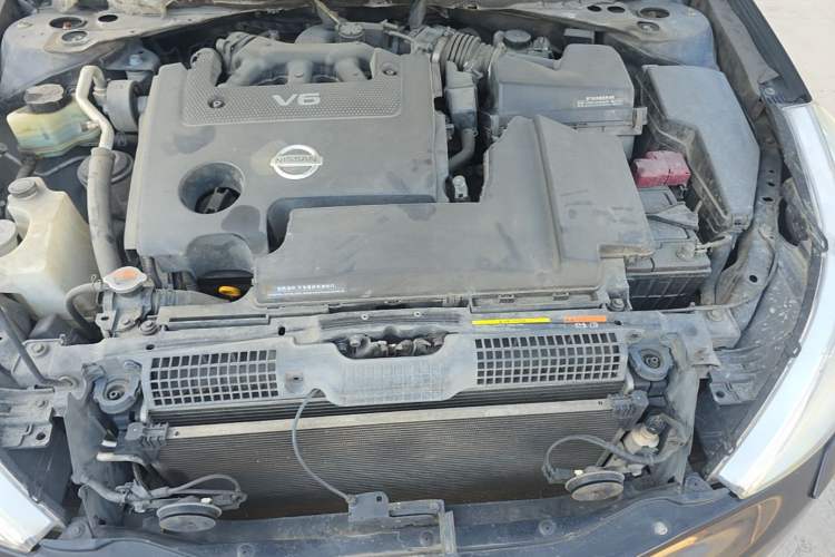 Used Nissan Teana 2008 Duke 2.5L XV Luxury Edition Engine Bay