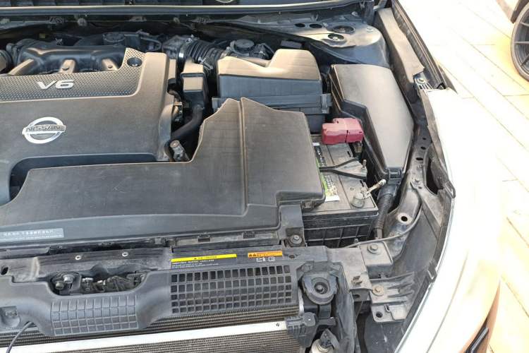 Used Nissan Teana 2008 2.5L XL Leading Edition Engine Bay Left