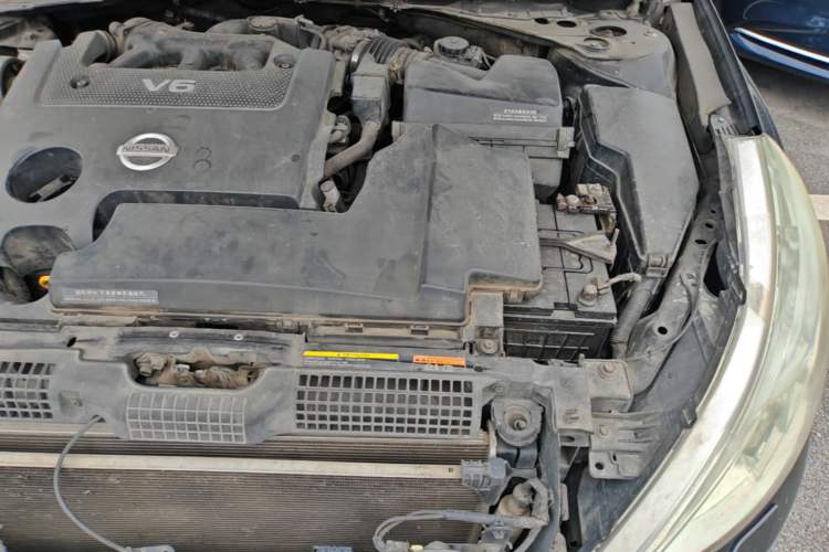 Used Nissan Teana 2008 Duke 2.5L XV Luxury Edition Engine Bay Left