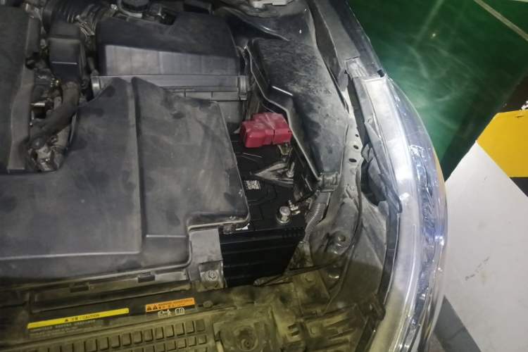 Used Nissan Teana 2008 2.5L XL Theater Edition Engine Bay Left