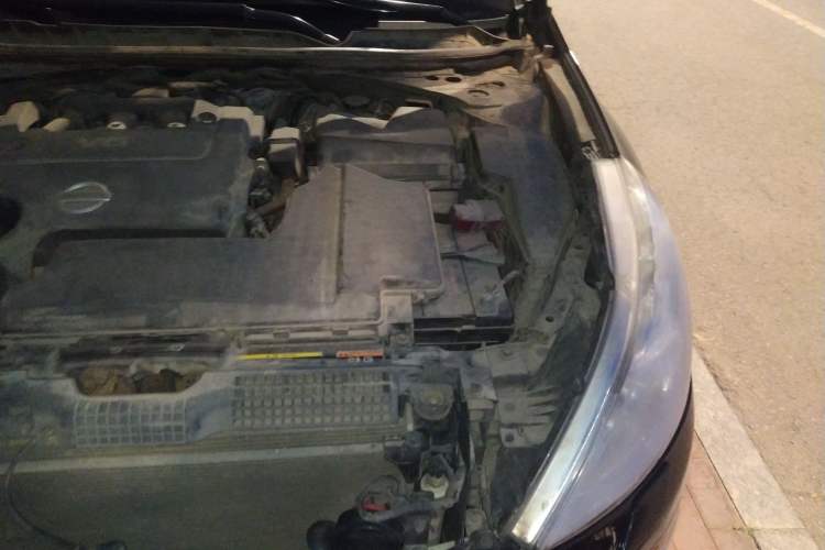 Used Nissan Teana 2008 Duke 2.5L XV Luxury Edition Engine Bay Left