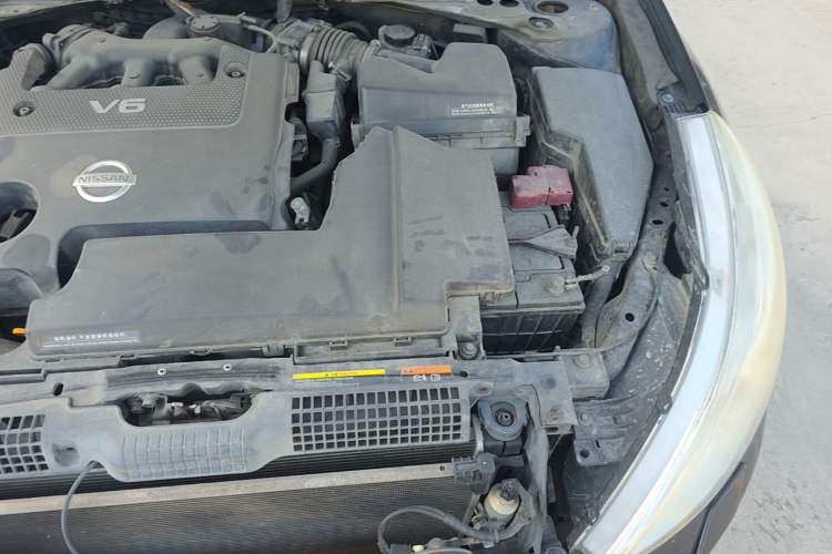 Used Nissan Teana 2008 Duke 2.5L XV Luxury Edition Engine Bay Left