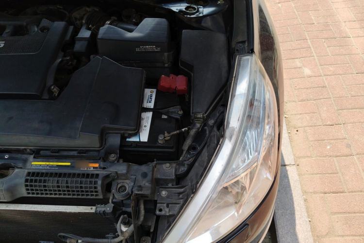 Used Nissan Teana 2008 Duke 2.5L XV Luxury Edition Engine Bay Left