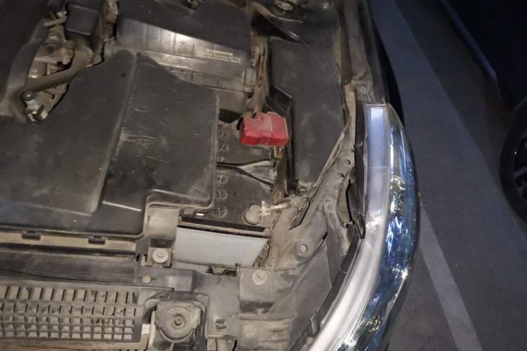 Used Nissan Teana 2008 Duke 2.5L XV Luxury Edition Engine Bay Left