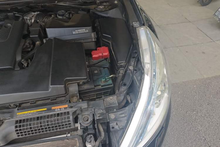 Used Nissan Teana 2008 2.5L RX Cool Edition Engine Bay Left