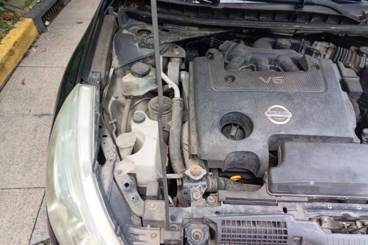 Used Nissan Teana 2008 2.5L XL Leading Edition Engine Bay Right