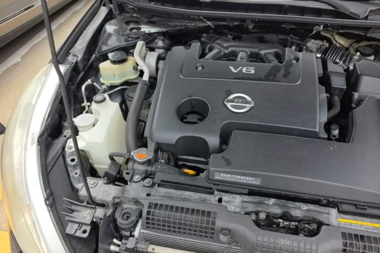 Used Nissan Teana 2008 2.5L XL Leading Edition Engine Bay Right