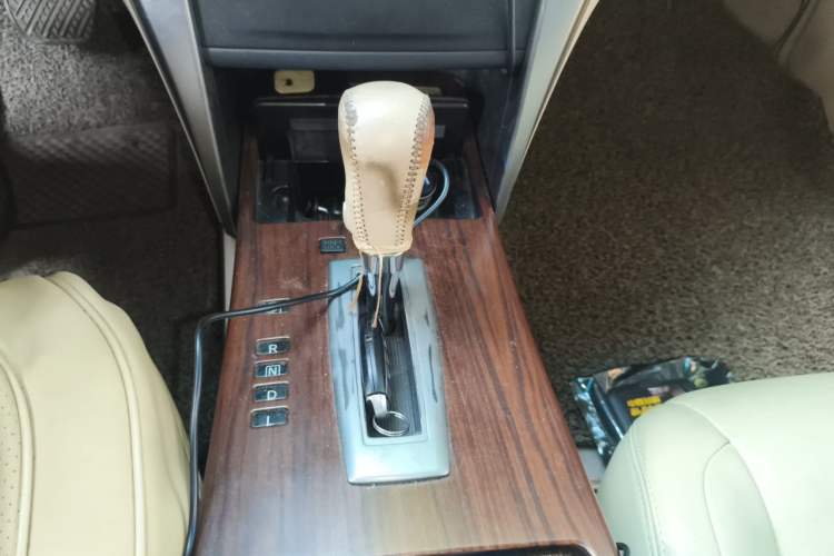 Used Nissan Teana 2008 2.0L XL Comfort Edition Gear Lever