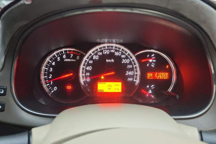 Used Nissan Teana 2008 2.5L XL Leading Edition Instrument Cluster