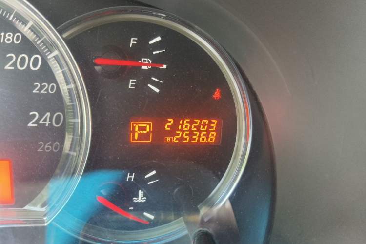 Used Nissan Teana 2008 Duke 2.5L XV Luxury Edition Odometer Close Up