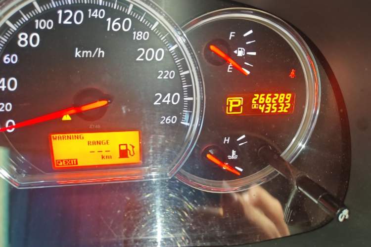 Used Nissan Teana 2008 Duke 2.5L XV Luxury Edition Odometer Close Up
