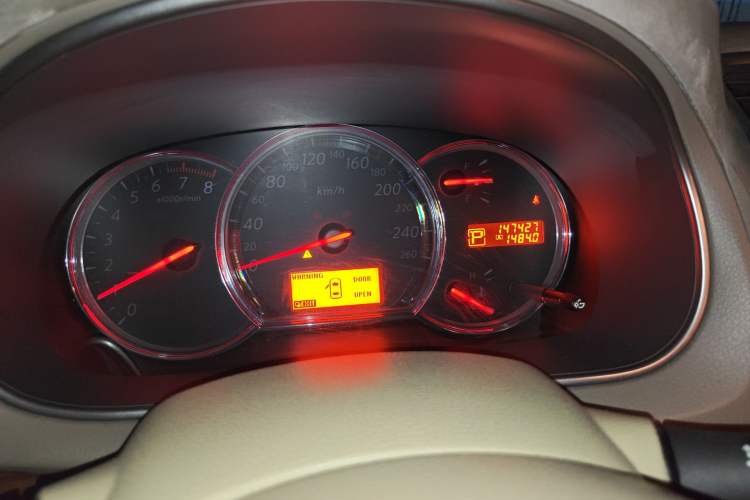 Used Nissan Teana 2008 Duke 2.5L XV Luxury Edition Odometer Close Up