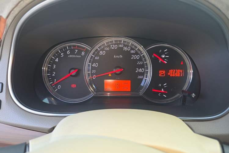 Used Nissan Teana 2008 Duke 2.5L XV Luxury Edition Odometer Close Up