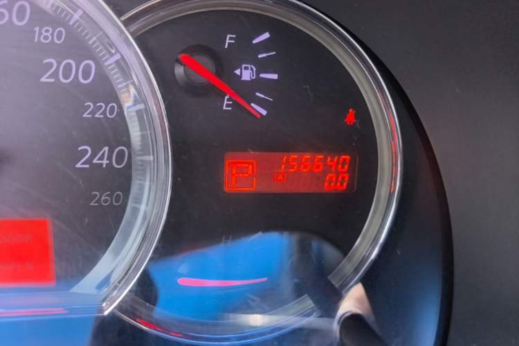 Used Nissan Teana 2008 2.5L XL Leading Edition Odometer Close Up
