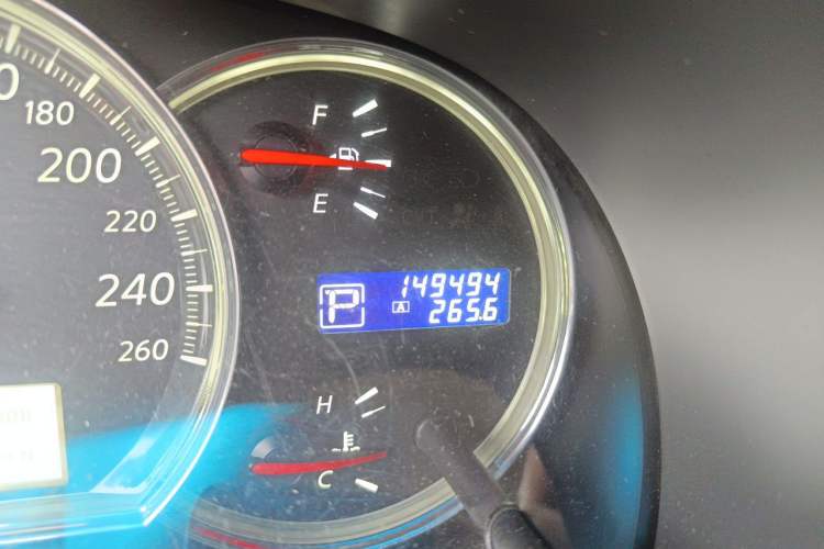 Used Nissan Teana 2008 Duke 3.5L XV VIP Ultimate Edition Odometer Close Up