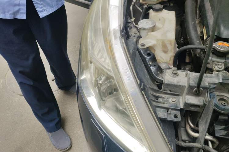 Used Nissan Teana 2008 2.5L XL Leading Edition Right Front Headlight