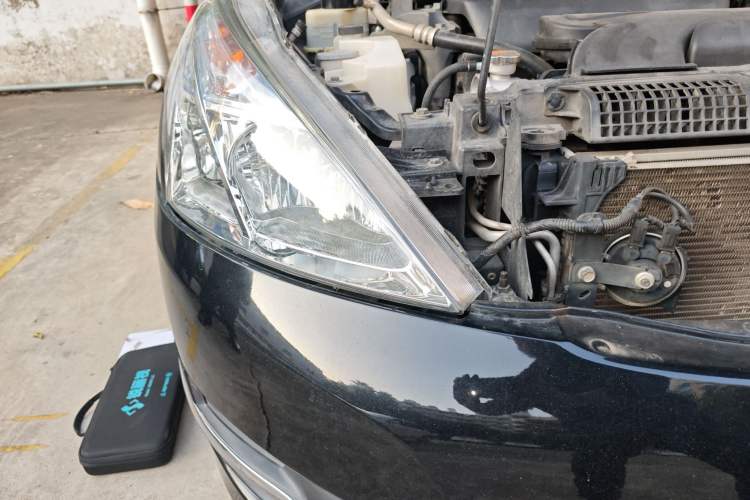 Used Nissan Teana 2008 2.0L XL Comfort Edition Right Front Headlight