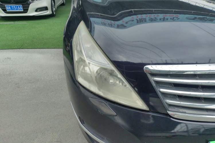 Used Nissan Teana 2008 2.5L XL Leading Edition Right Front Headlight
