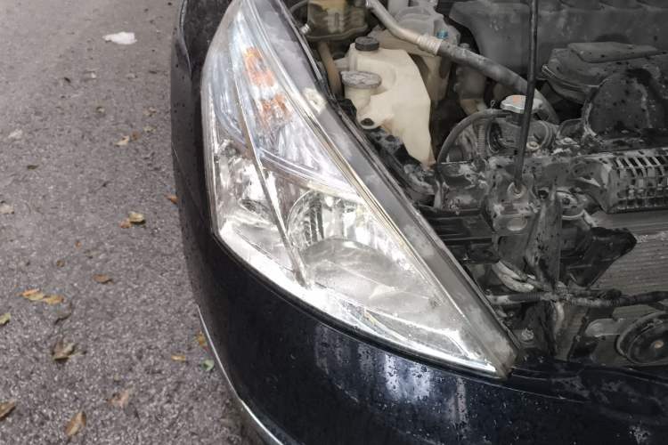 Used Nissan Teana 2008 2.0L XL Comfort Edition Right Front Headlight