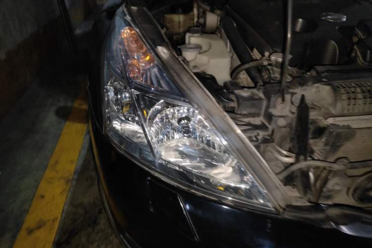Used Nissan Teana 2008 2.5L XL Leading Edition Right Front Headlight