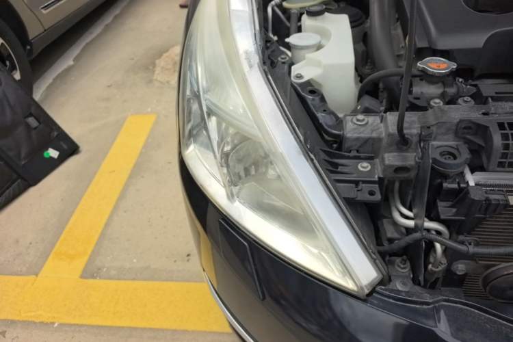 Used Nissan Teana 2008 2.5L XL Leading Edition Right Front Headlight