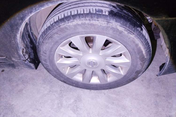 Used Nissan Teana 2008 2.0L XL Comfort Edition Right Front Wheel Hub