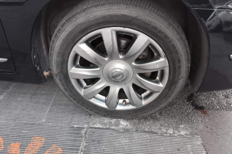 Used Nissan Teana 2008 Duke 2.5L XV Luxury Edition Right Front Wheel Hub