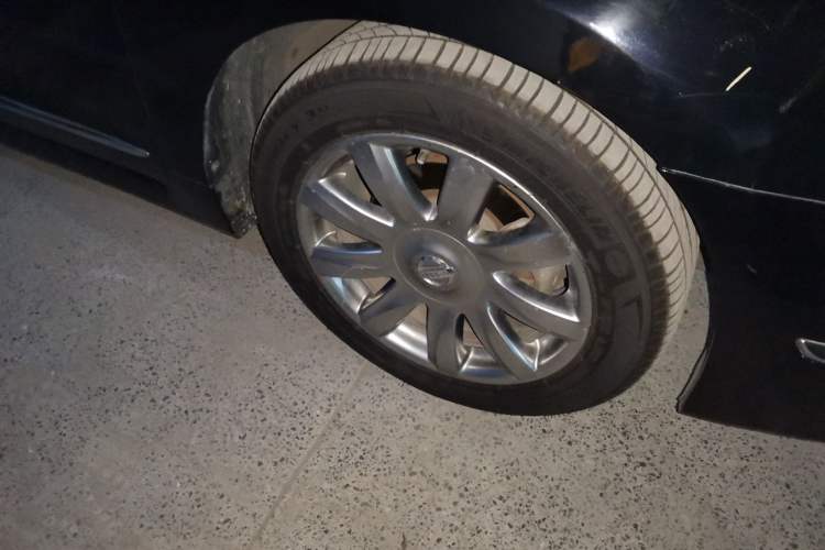 Used Nissan Teana 2008 Duke 2.5L XV Luxury Edition Right Front Wheel Hub