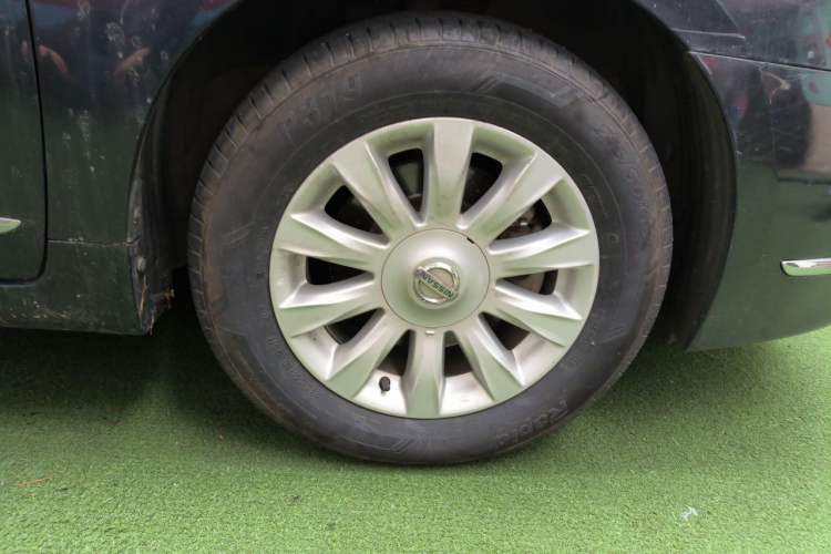Used Nissan Teana 2008 2.5L XL Leading Edition Right Front Wheel Hub