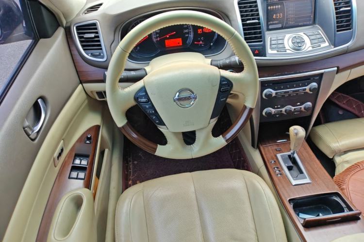 Used Nissan Teana 2008 Duke 2.5L XV Luxury Edition Steering Wheel