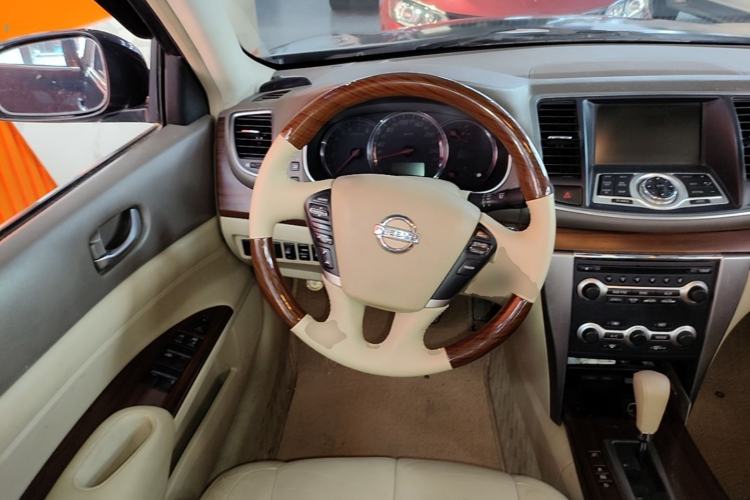 Used Nissan Teana 2008 Duke 2.5L XV Luxury Edition Steering Wheel