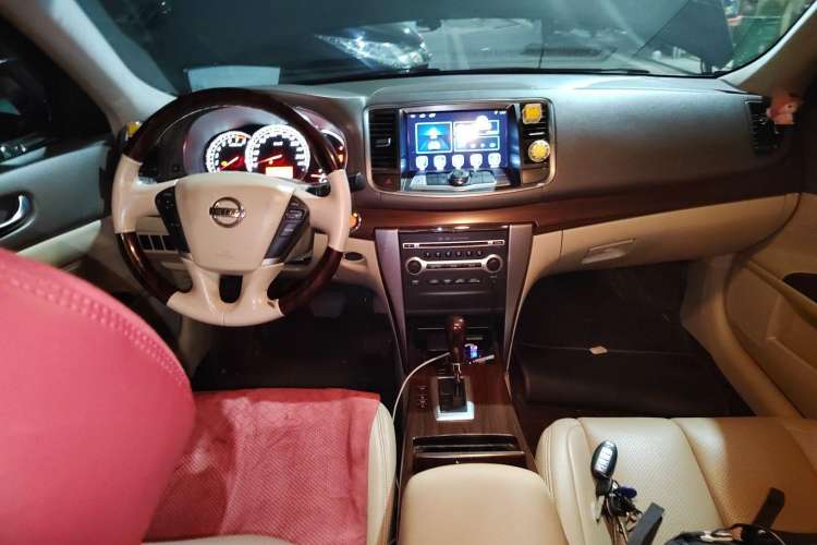 Used Nissan Teana 2008 2.5L XL Leading Edition Center Console