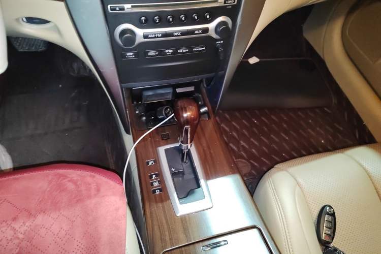 Used Nissan Teana 2008 2.5L XL Leading Edition Gear Lever