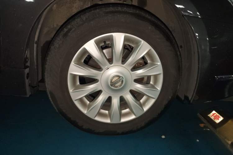 Used Nissan Teana 2008 2.5L XL Leading Edition Right Front Wheel Hub