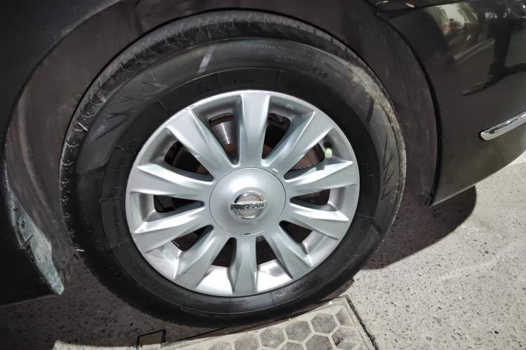 Used Nissan Teana 2008 2.5L XL Leading Edition Right Front Wheel Hub