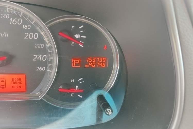 Used Nissan Teana 2008 2.0L XL Comfort Edition Odometer Close Up