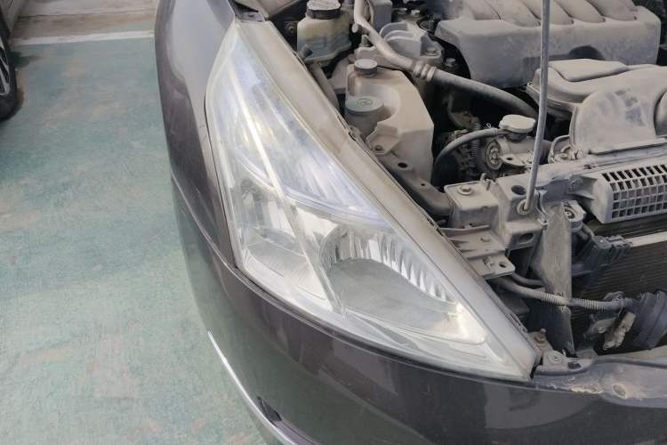 Used Nissan Teana 2008 2.0L XL Comfort Edition Right Front Headlight