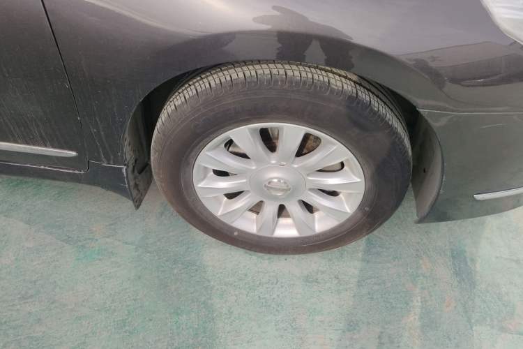 Used Nissan Teana 2008 2.0L XL Comfort Edition Right Front Wheel Hub