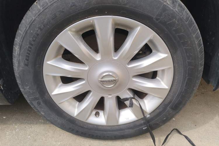 Used Nissan Teana 2008 2.0L XL Comfort Edition Right Front Wheel Hub