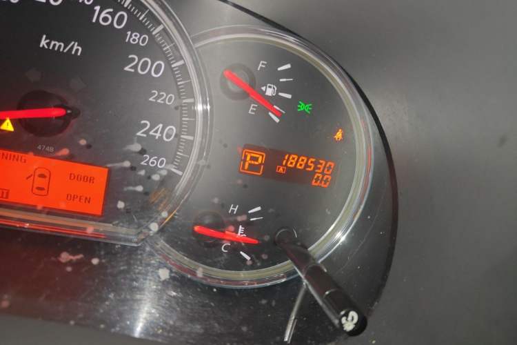 Used Nissan Teana 2008 Duke 2.5L XV Luxury Edition Odometer Close Up