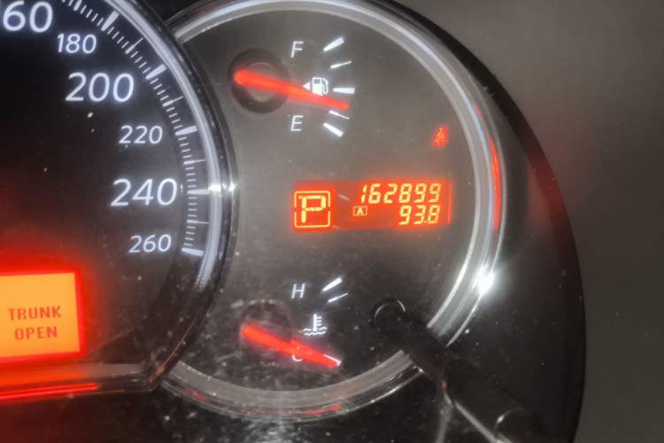 Used Nissan Teana 2008 Duke 2.5L XV Luxury Edition Odometer Close Up