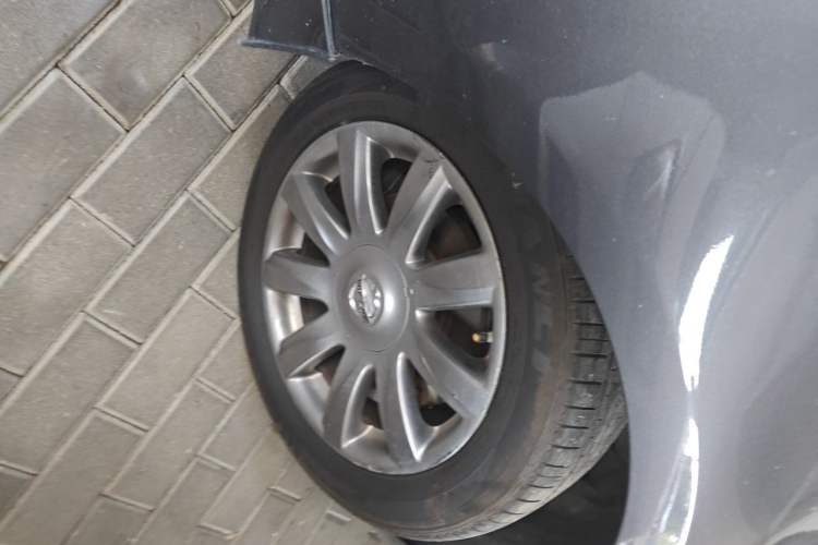 Used Nissan Teana 2008 Duke 2.5L XV Luxury Edition Right Front Wheel Hub