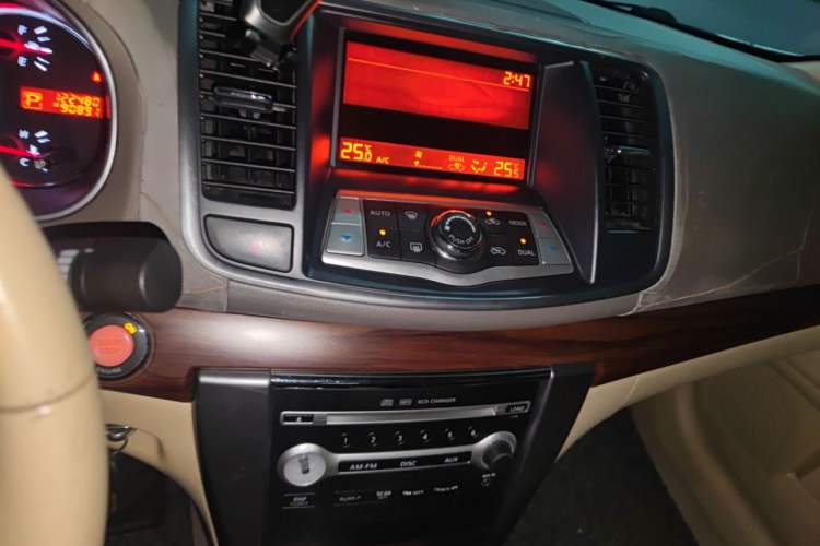 Used Nissan Teana 2008 2.5L XL Leading Edition Audio And AC Panel