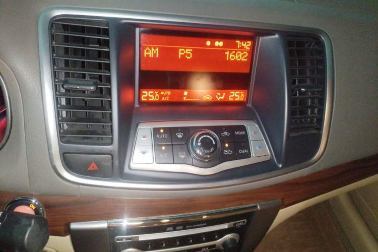 Used Nissan Teana 2008 2.5L XL Leading Edition Audio And AC Panel