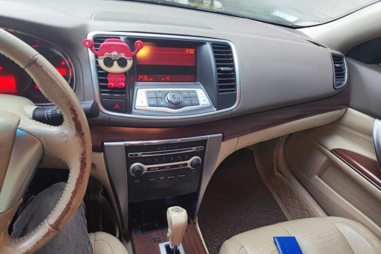 Used Nissan Teana 2008 2.0L XL Comfort Edition Audio And AC Panel