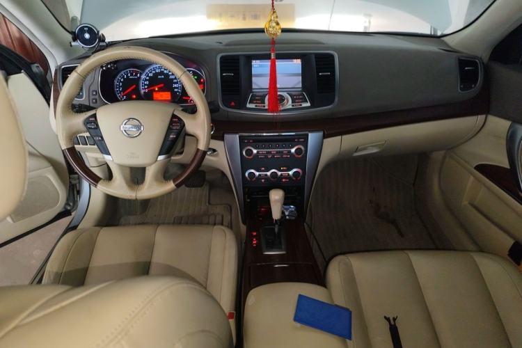 Used Nissan Teana 2008 Duke 2.5L XV Luxury Edition Center Console