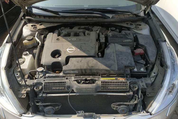Used Nissan Teana 2008 Duke 2.5L XV Luxury Edition Engine Bay