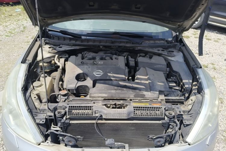 Used Nissan Teana 2008 Duke 2.5L XV Luxury Edition Engine Bay