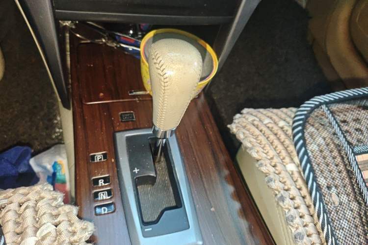 Used Nissan Teana 2008 2.5L XL Leading Edition Gear Lever